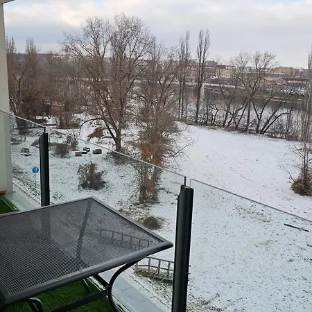 Vltava River פראג