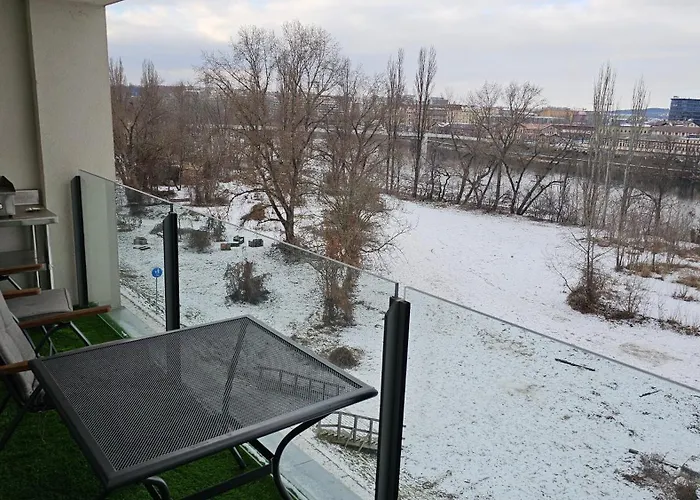Vltava River פראג